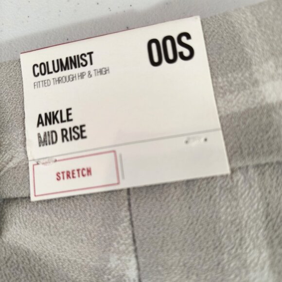 NEW Express Columnist Ankle Mid Rise Size 00 Short Stretch Grey Plaid Pants - Picture 2 of 11